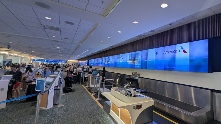 Orlando Airport - LCD video wall after eight years (Image: invidis)