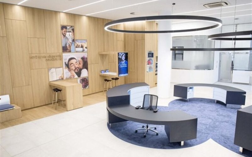 SignageLab retail banking project (Photo: SignageLab)