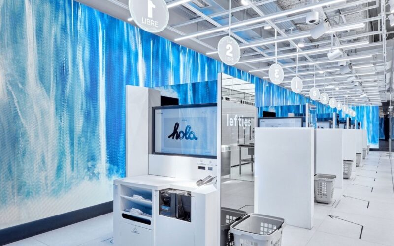 Inditex Lefties Diagonal in Barcelona (Photo: Lefties)