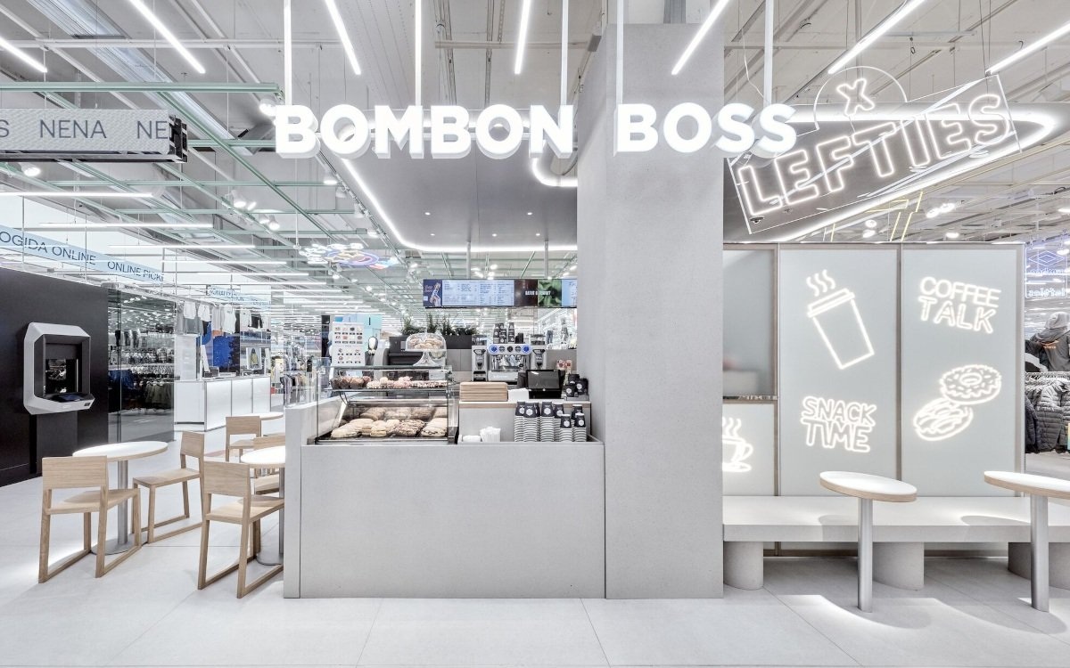 Inditex Lefties Diagonal in Barcelona (Photo: Lefties)