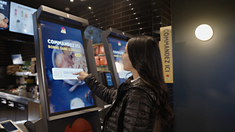 AirXtouch non-touch order kiosks in Canada (Photo: Inui)