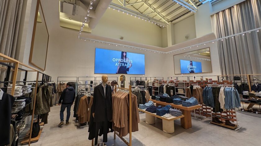 Opposites Attract - Big vs Small in digital signage (Photo: invidis)