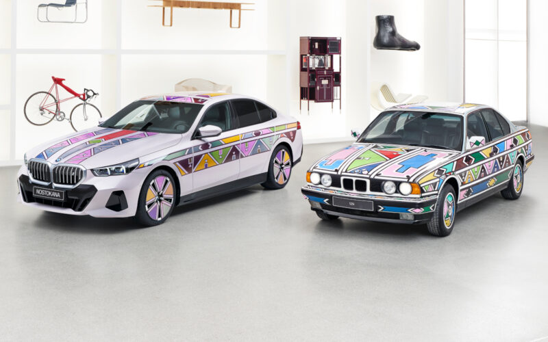 The BMW i5 Flow Nostokana next to the original art car by Esther Mahlangu (Photo: BMW Group)