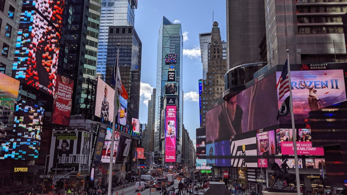 One of the best-known DooH locations in North America: New York Times Square (Photo: invidis)