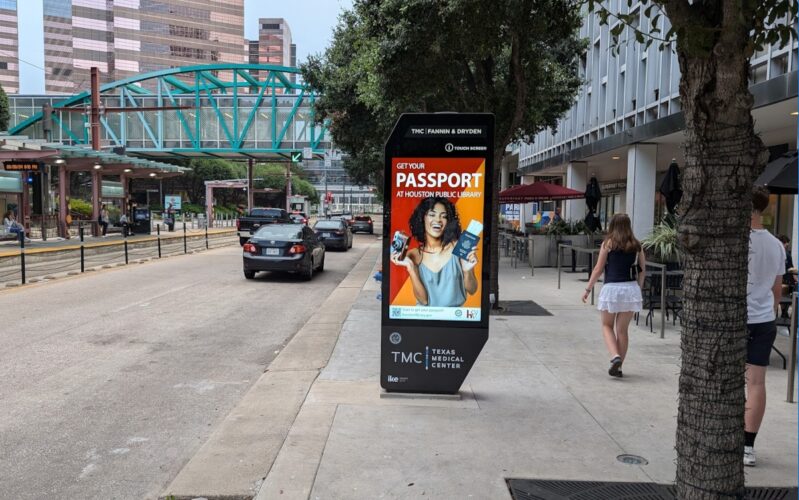 IKE Smart City kiosk in Houston (Photo: invidis)