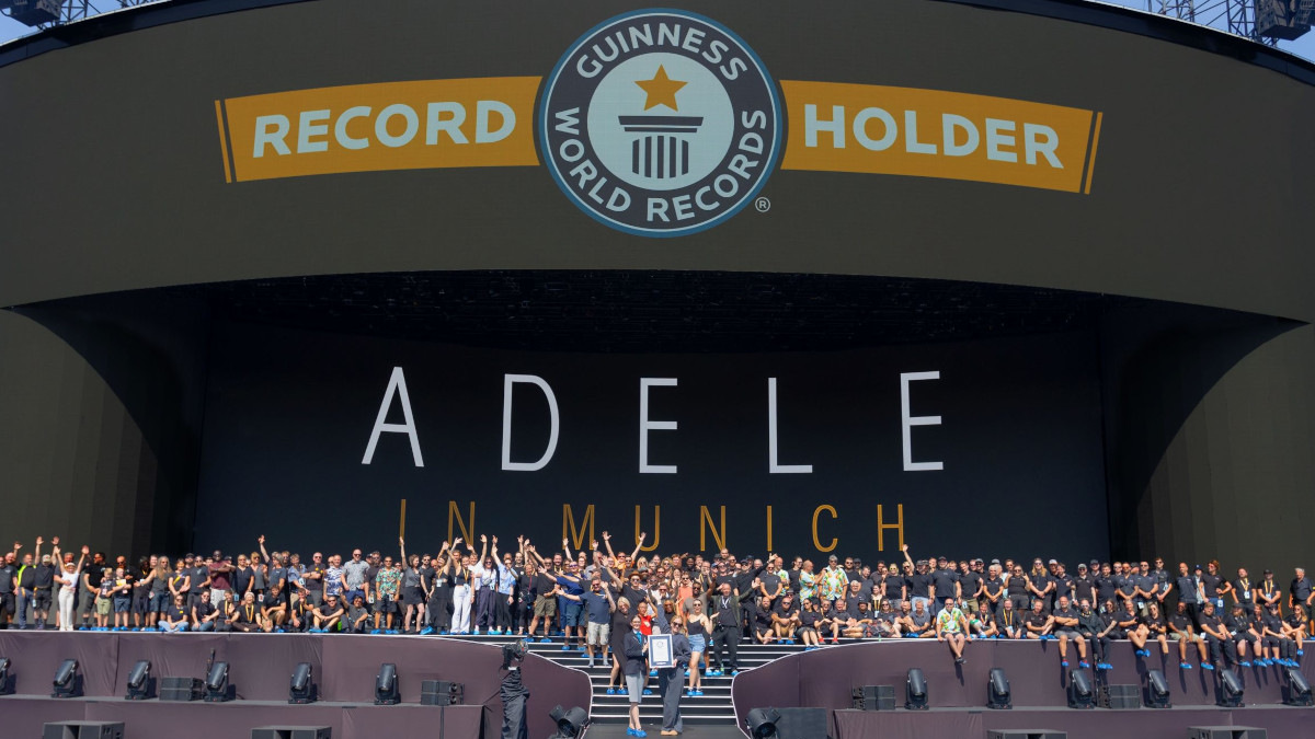 Adele's LED has set a Guinness World Record. (Photo: Solotech)