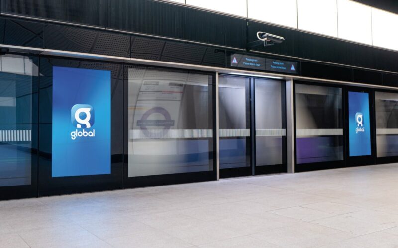 DooH in London's Elizabeth Line (Photo: TfL)