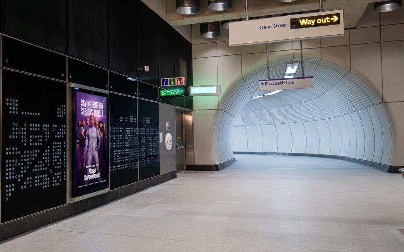 DooH in London's Elizabeth Line (Photo: TfL)