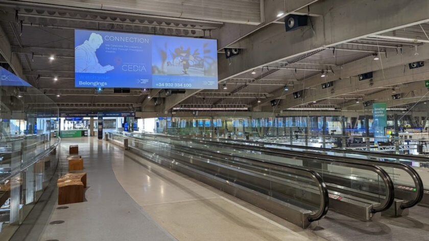 The fast track through the halls also offers a great overview over the halls. (Image: invidis)