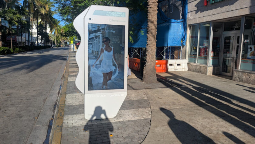 IKE Kiosks in Miami (Image: invidis)