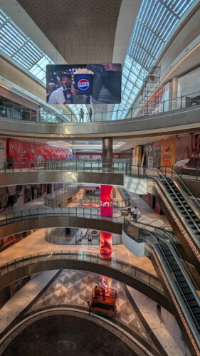 Skycom DooH at Elegante mall in Delhi (Image: invidis)