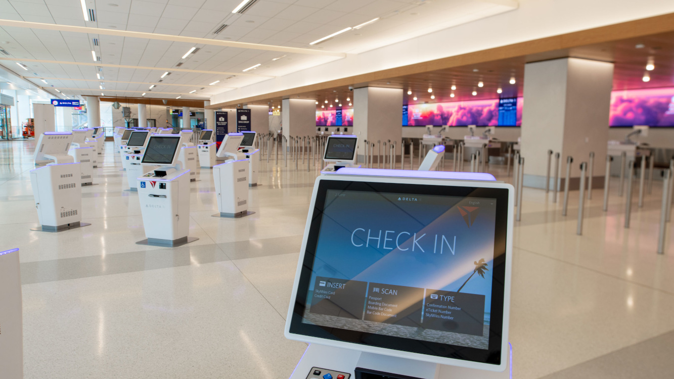 Delta Digital Signage at LGA (Image: Delta)