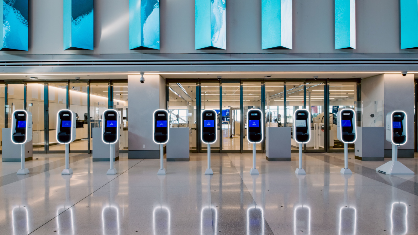Delta Digital Signage at LGA (Image: Delta)