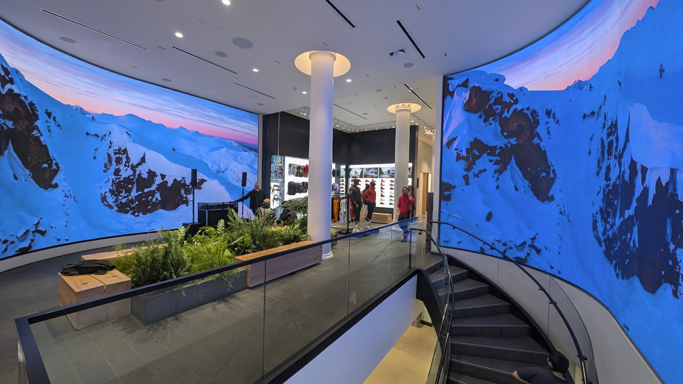 Arcteryx SoHo in New York City (Image: invidis)