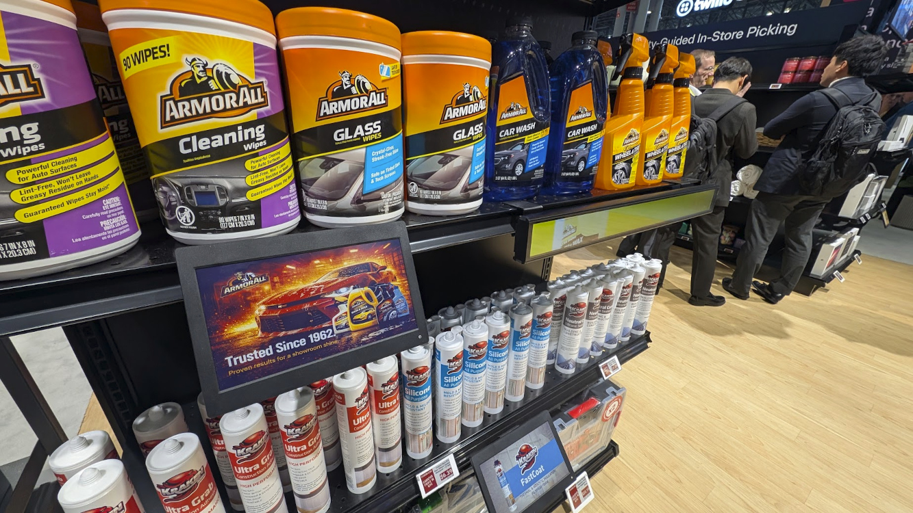 E-paper displays at NRF (Image: invidis)