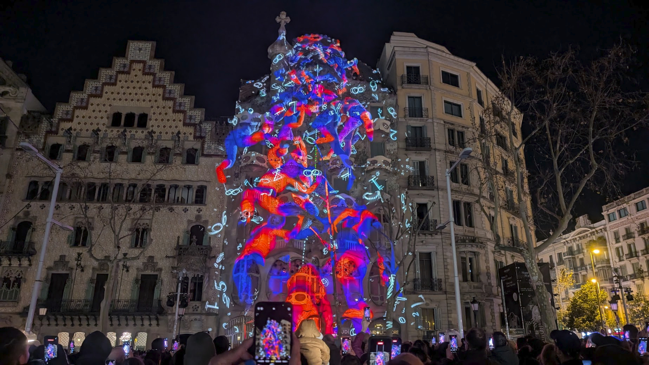 Casa Batlló: Projection Mapping Marks the Start of ISE Week - ISE Casa Batllo Projection Mapping 2026 (Image: invidis) ISE Casa Batllo Projection Mapping 2026 (Image: invidis)
