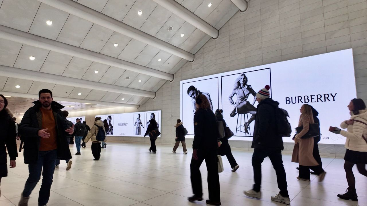 Westfield The Hundred Burberry Trenchcoat Campaign (Images: Westfield)