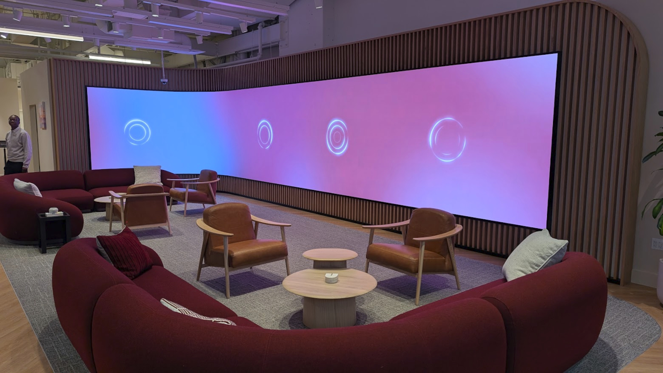 Intuit Flagship Store: Blending Software, AI, and Human Expertise - Intuit Turbo Tax Flagship (Image: invidis) Intuit Turbo Tax Flagship (Image: invidis)