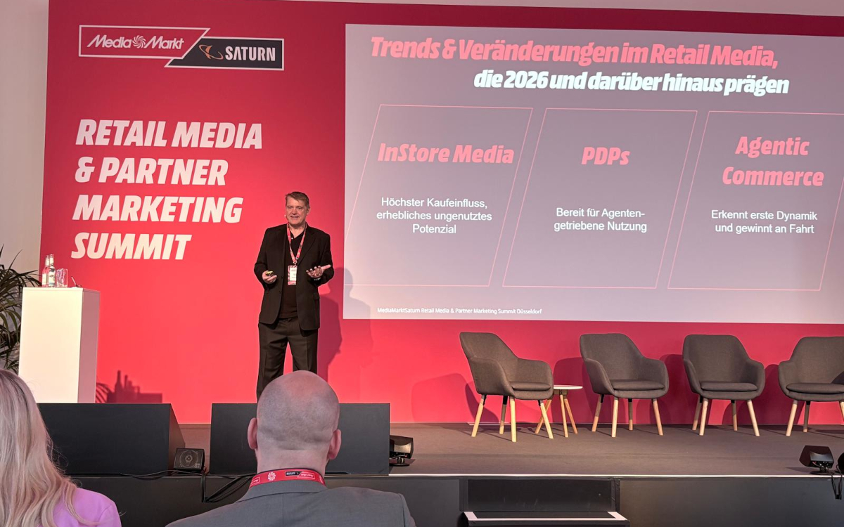 Torsten Ahler's keynote at the Retail Media & Marketing Partner Summit (Image: invidis)