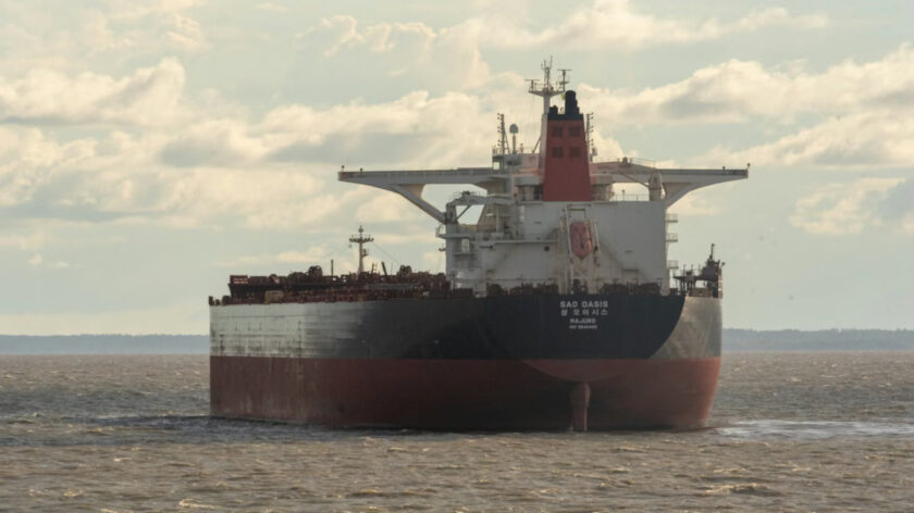 Oil Tanker (Image: Vladimir Oprisko/Unsplash)