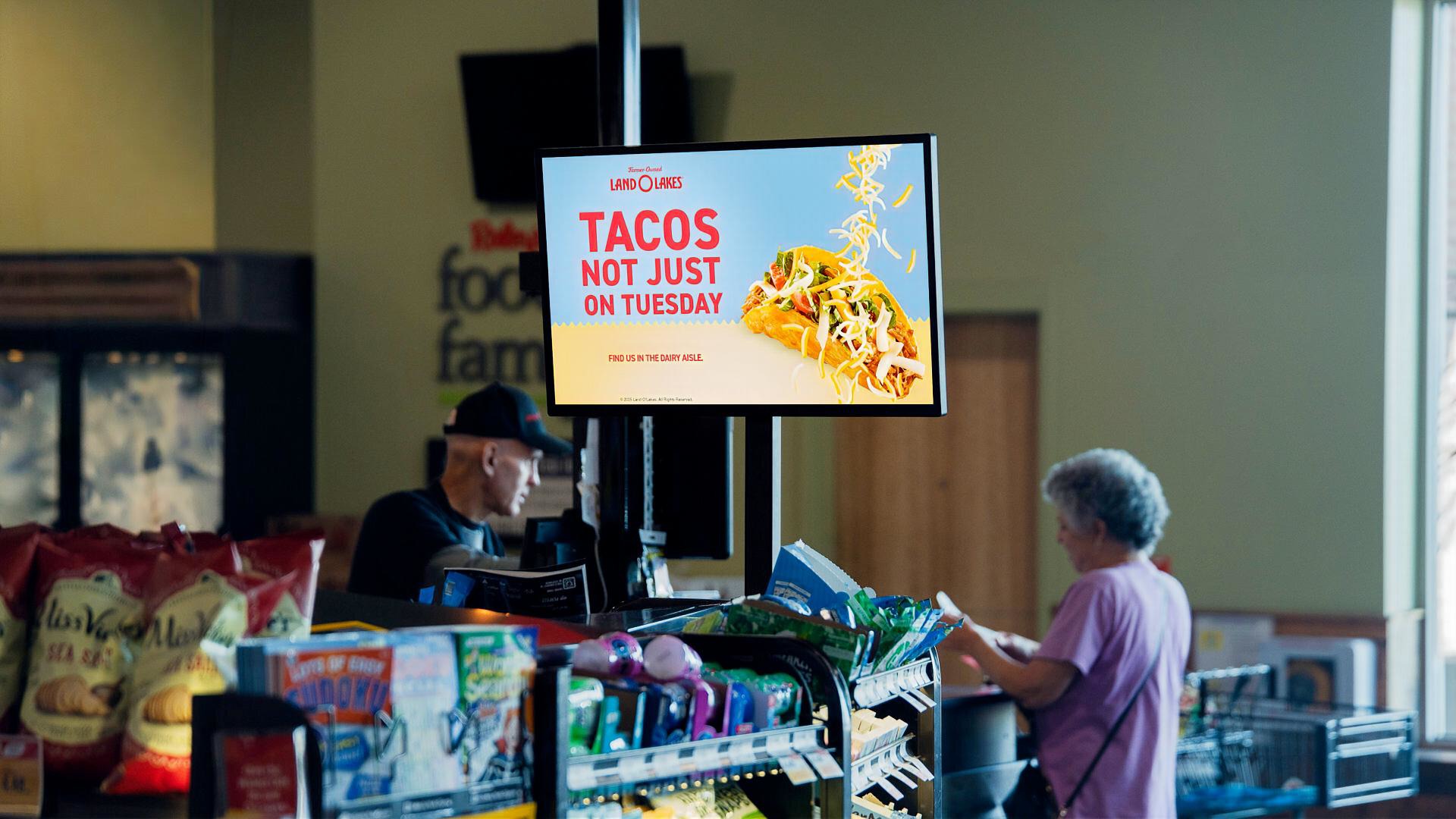 Grocery TV’s in-store retail media platform is being deployed across 208 Raley’s Companies stores in California, Nevada and Arizona. (Image: Raley's)