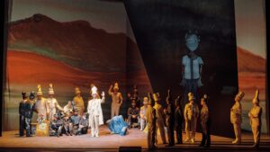 Volksoper Wien Uses Projection Mapping for The Magic Flute