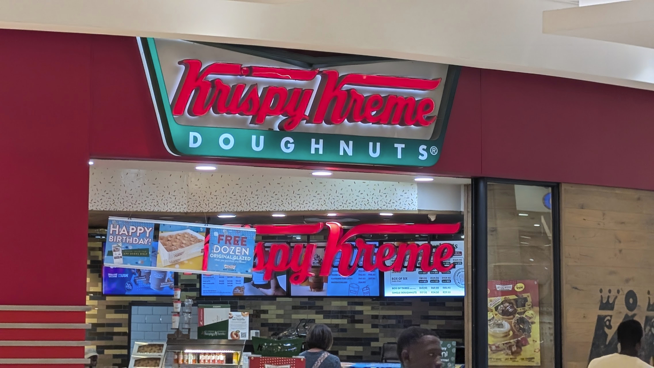 Signage overkill at Krispy Kreme at Mall of Africa (Image: invidis)