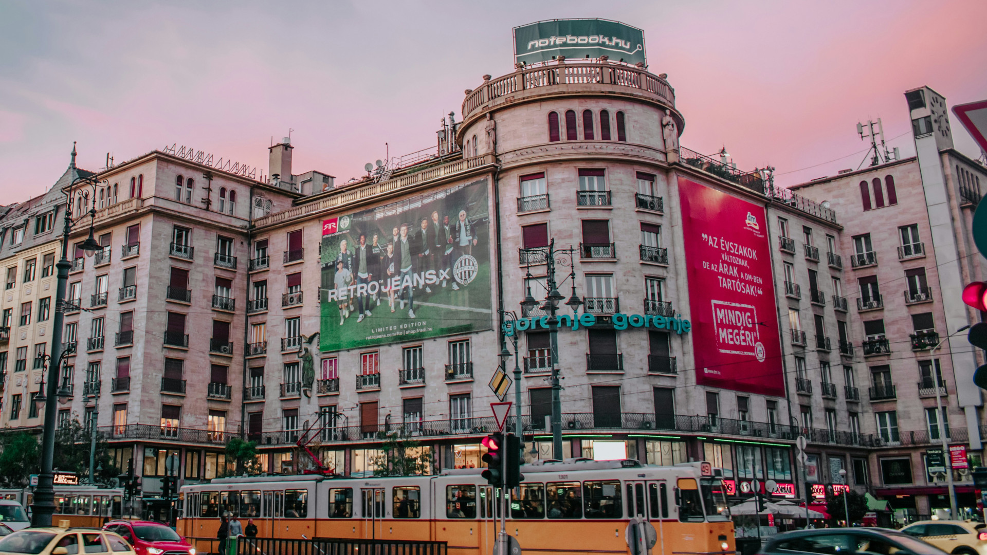 Politics and OoH: Hungary Introduces Heavy Out-of-Home Regulations - Outdoor ads in Budapest, Hungary (Image: Ceyda Ciftci/Unsplash) Outdoor ads in Budapest, Hungary (Image: Ceyda Ciftci/Unsplash)