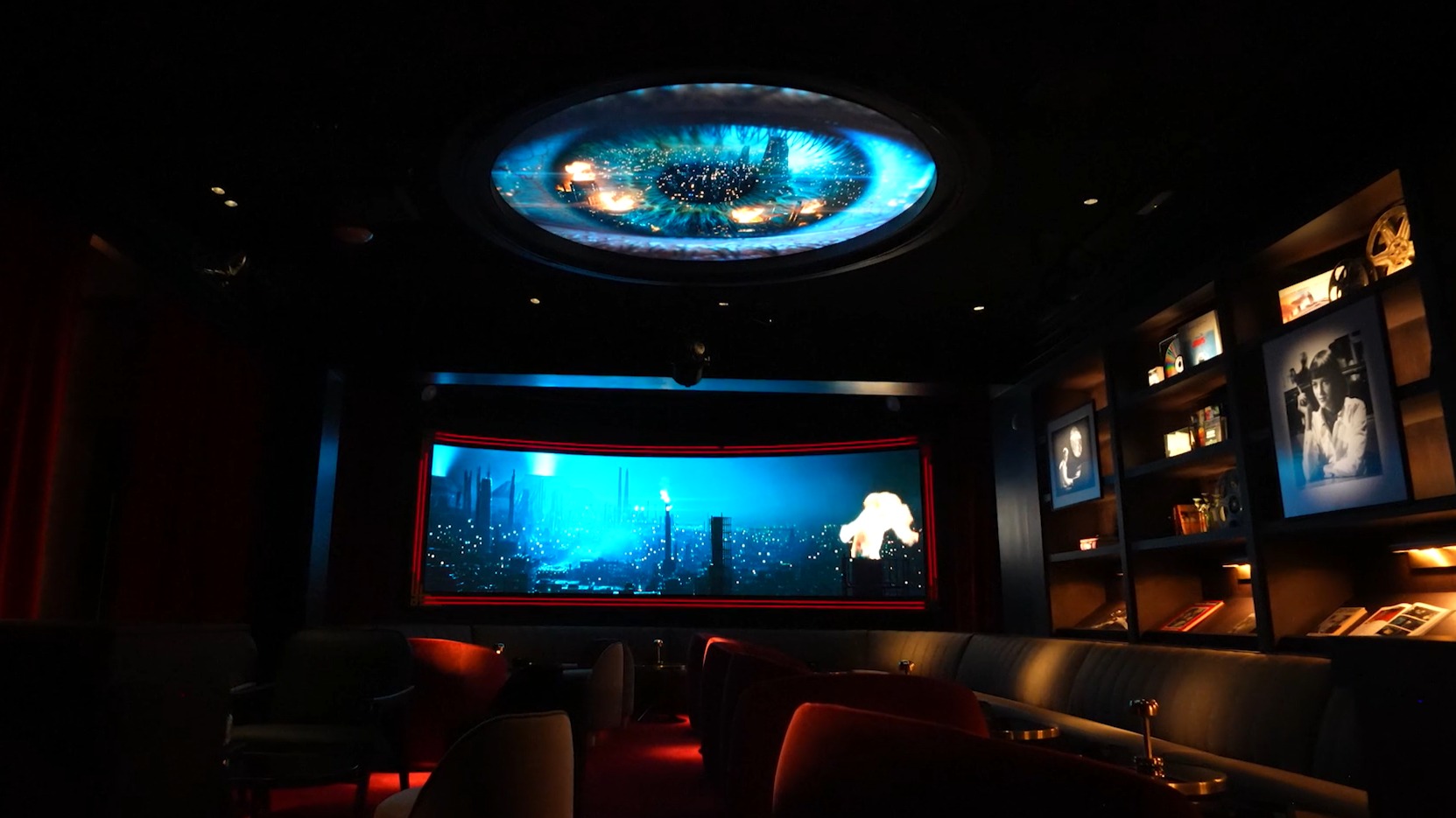 The new Nexus cocktail lounge extends the Phenomena Experience beyond the auditorium (Image: Instronic)