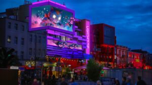 Ströer Builds Its Next Mega-Screen in Hamburg