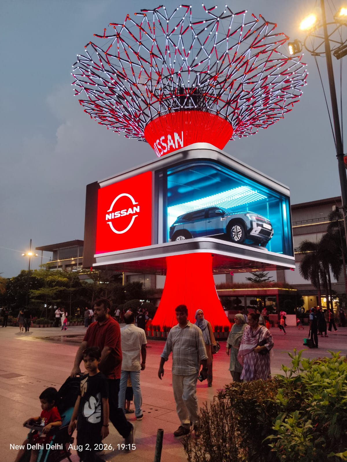 DooH Campaign on Skycom's Social Tree in Delhi (Image: Skycom)