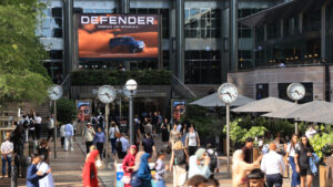 Ocean Outdoor Renews DooH Contract in Canary Wharf