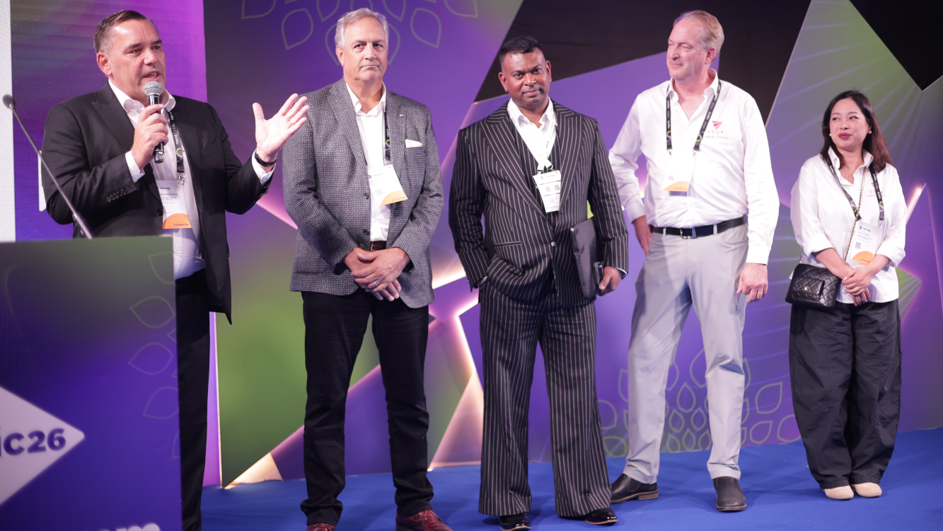 United on stage - Forté Vega Team (Image: Avixa)