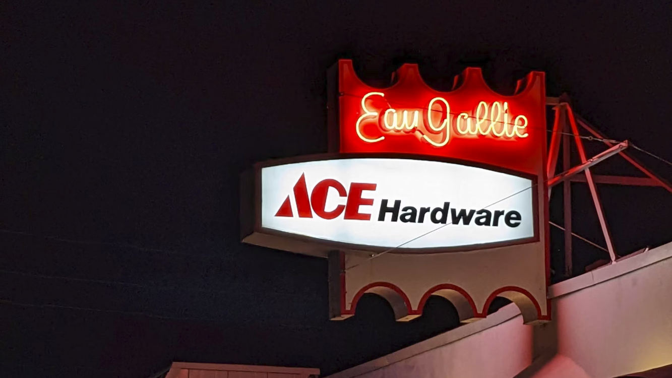 Retail Media: Ace Expands RMN With DoorDash Ads - Ace Hardware Store in Florida (Image: Unsplash) Ace Hardware Store in Florida (Image: Unsplash)