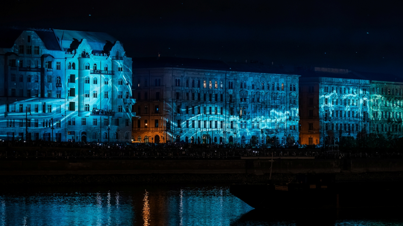 Historic building façades along the Danube riverbank were also lit up. (Image: Panasonic)