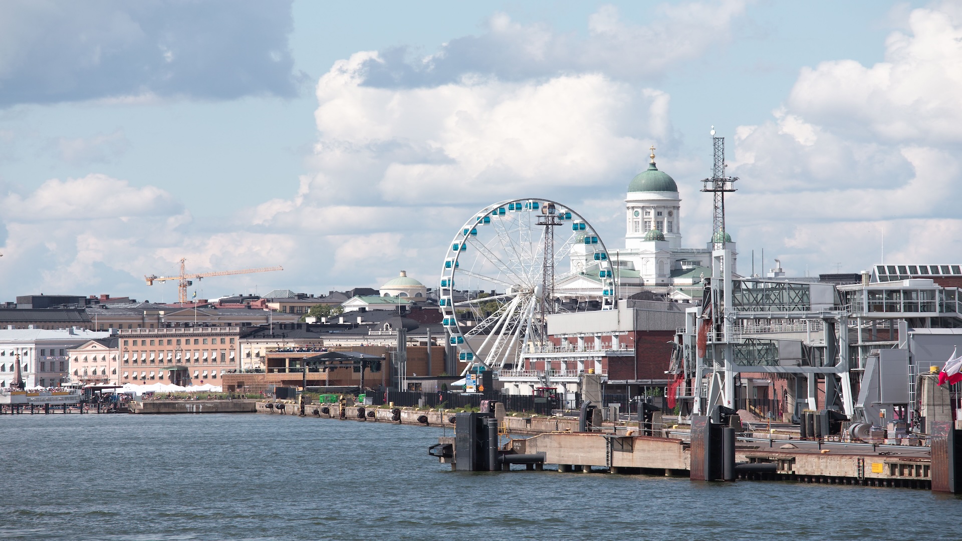 International OoH: Helsinki Bans Fossil Fuel Outdoor Advertising - Helsinki is the latest European city to impose a sweeping ban on outdoor advertising for fossil fuels and carbon-intensive industries. (Image: Pexels: Antti Kulmanen) Helsinki is the latest European city to impose a sweeping ban on outdoor advertising for fossil fuels and carbon-intensive industries. (Image: Pexels)