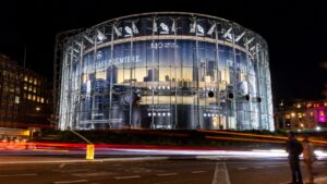 Ocean Study Finds 88% Brand Perception Boost For High-Profile OoH Displays