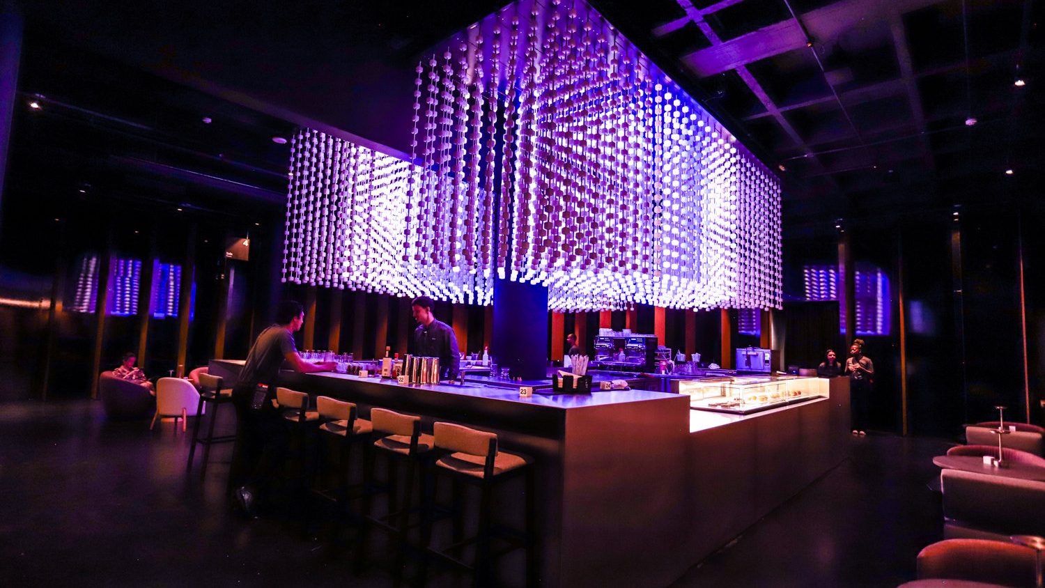 The Voxel sculpture features 8,352 individually addressable LED points, creating three-dimensional visual effects above the venue's hospitality area. (Image: ON)
