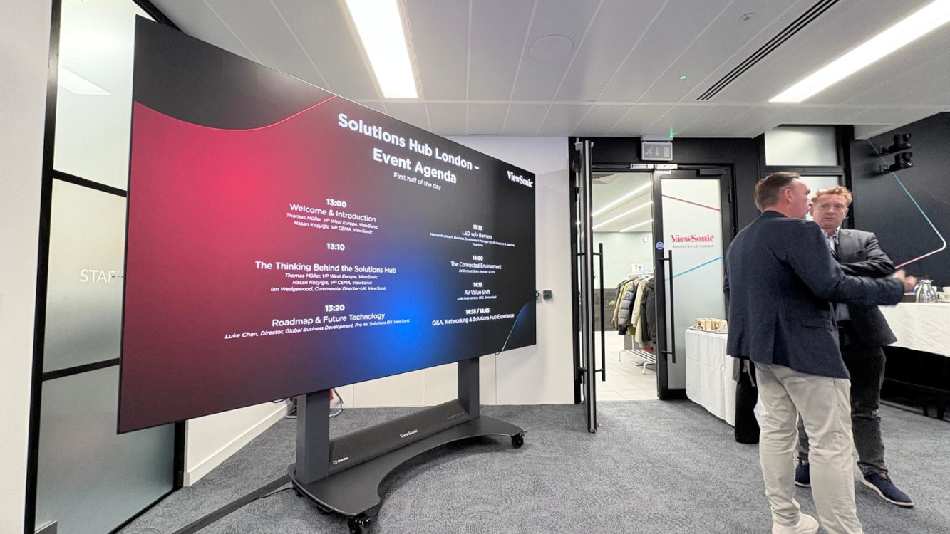 The fourth-generation foldable LDS136-152 is on show at the opening. (Image: invidis)