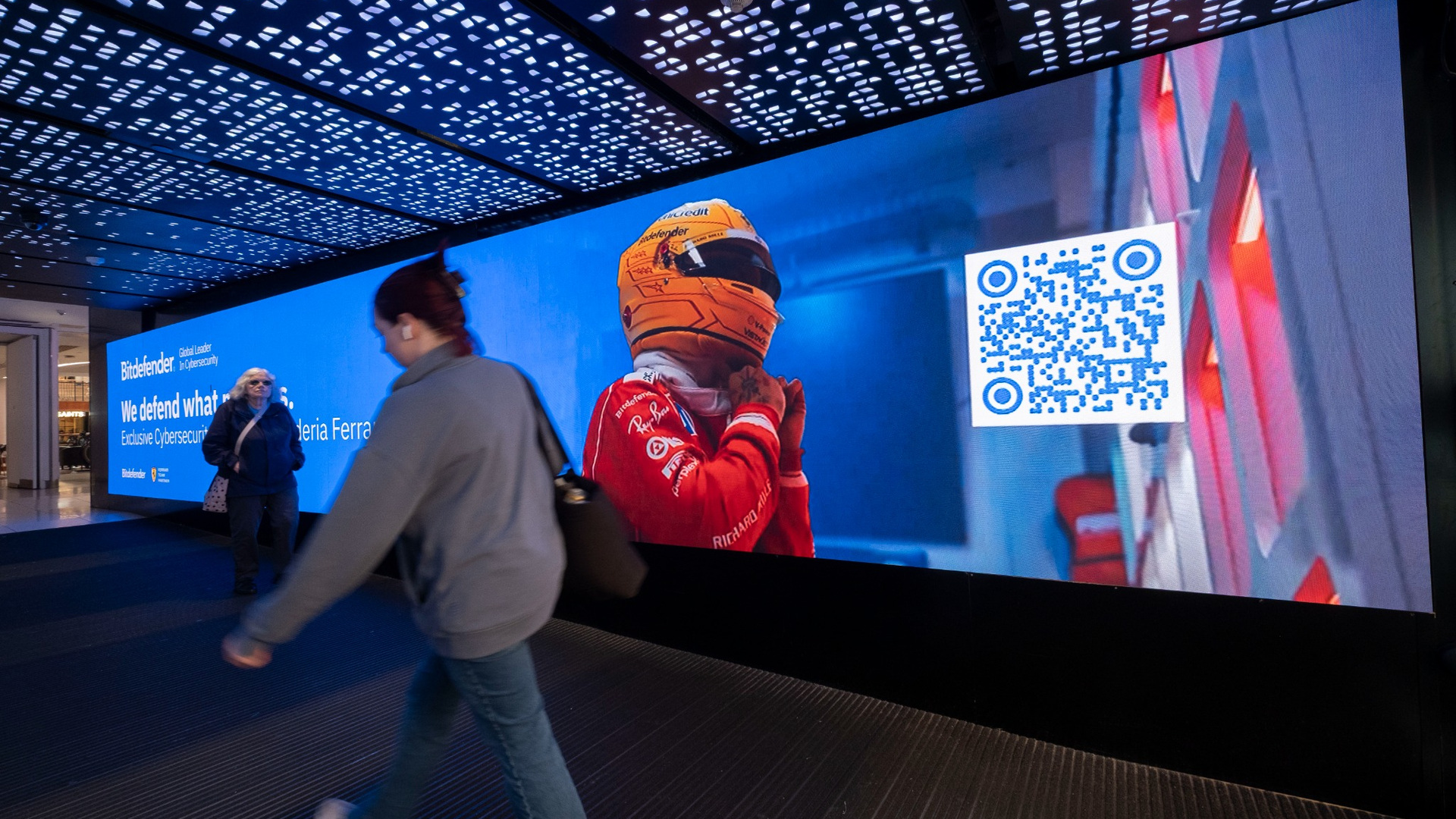 A large-format digital advertising display at Princes Square, showing a Bitdefender campaign (Image: Smart Outdoor)