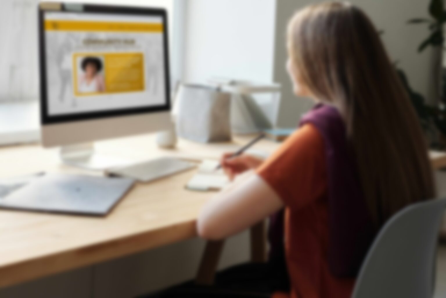 Carousel Extends Digital Signage Reach To Clients’ WFH Screens | invidis