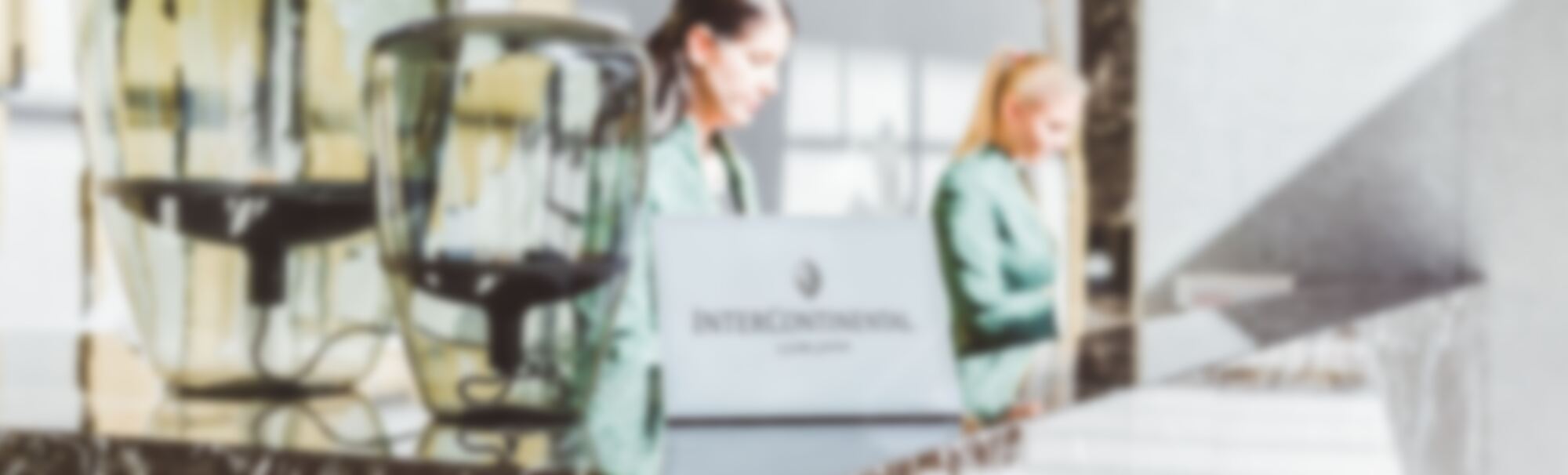 New InterContinental Uses E-Paper Counter Displays To Greet Guests