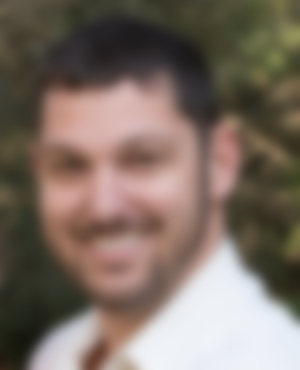 Solving The Digital Signage Content Riddle In Small Businesses - Joshua Gross