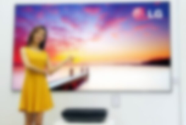 LG Debuts Projection System That Blasts 100-Inch Video From Inside Two Feet