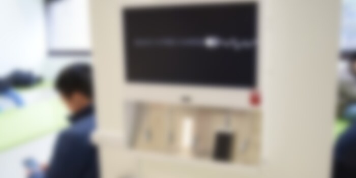 Rouge Media Powers Up Smartphone Charging Station Digital OOH Ad Network