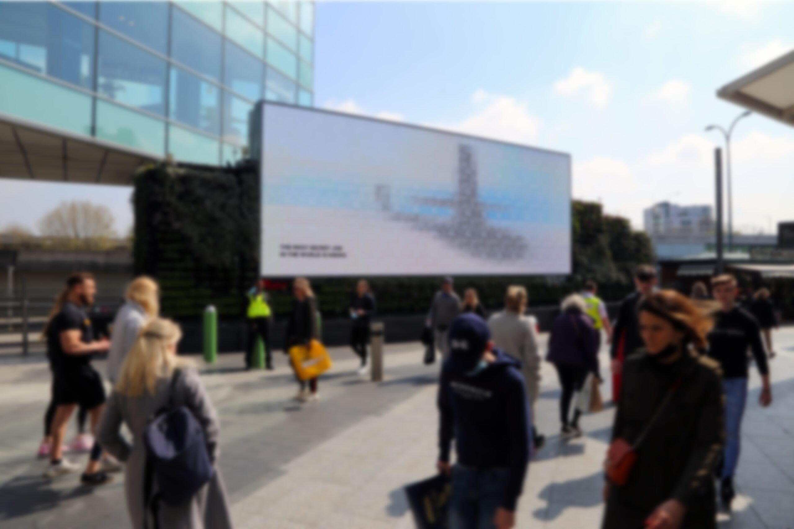 Submarine Takes Slow Dive Based On Viewers Of Those UK Digital Billboard