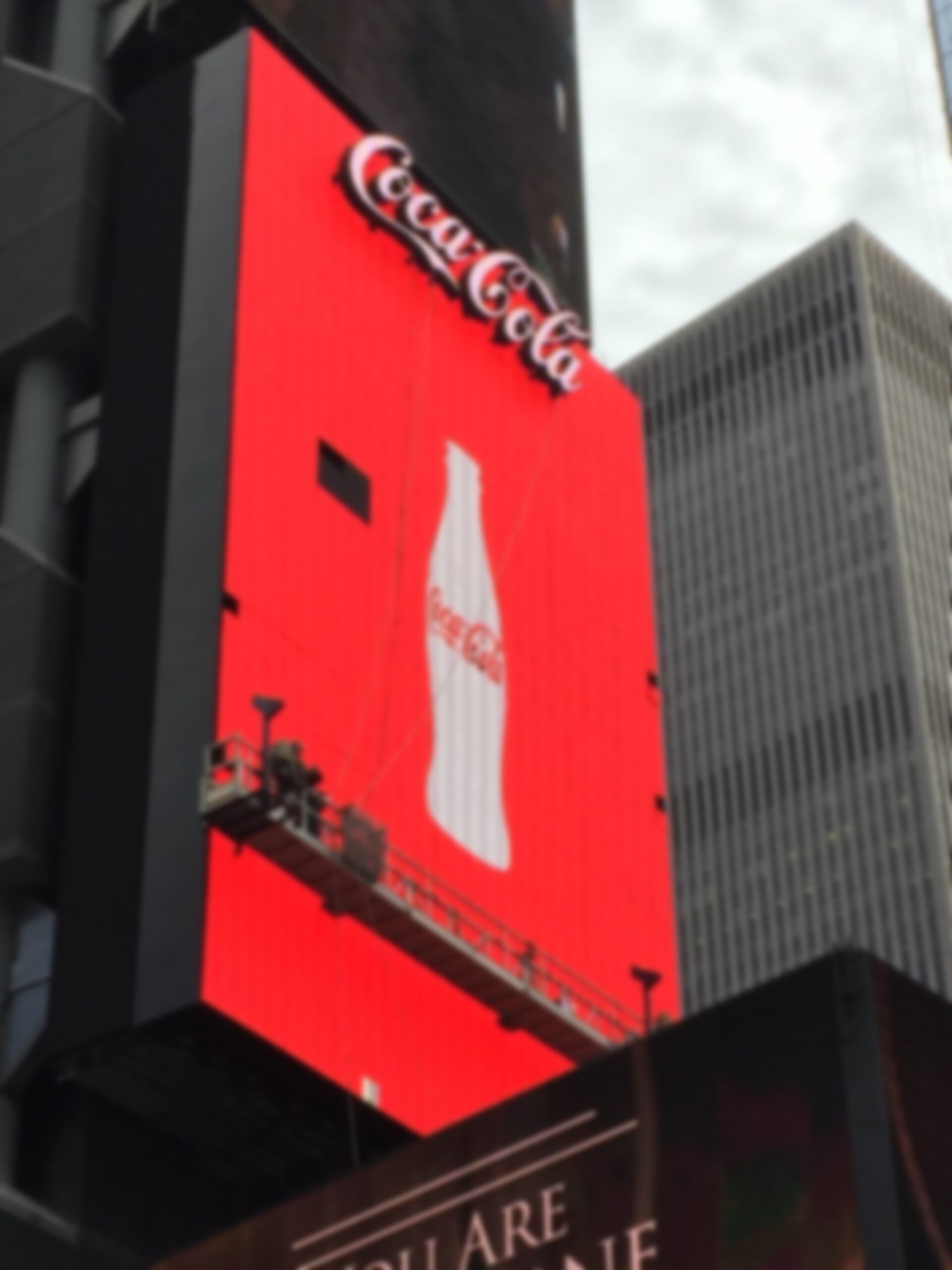 That Giant Coca-Cola Robotic LED Board in NYC (Surprise!) Has Issues