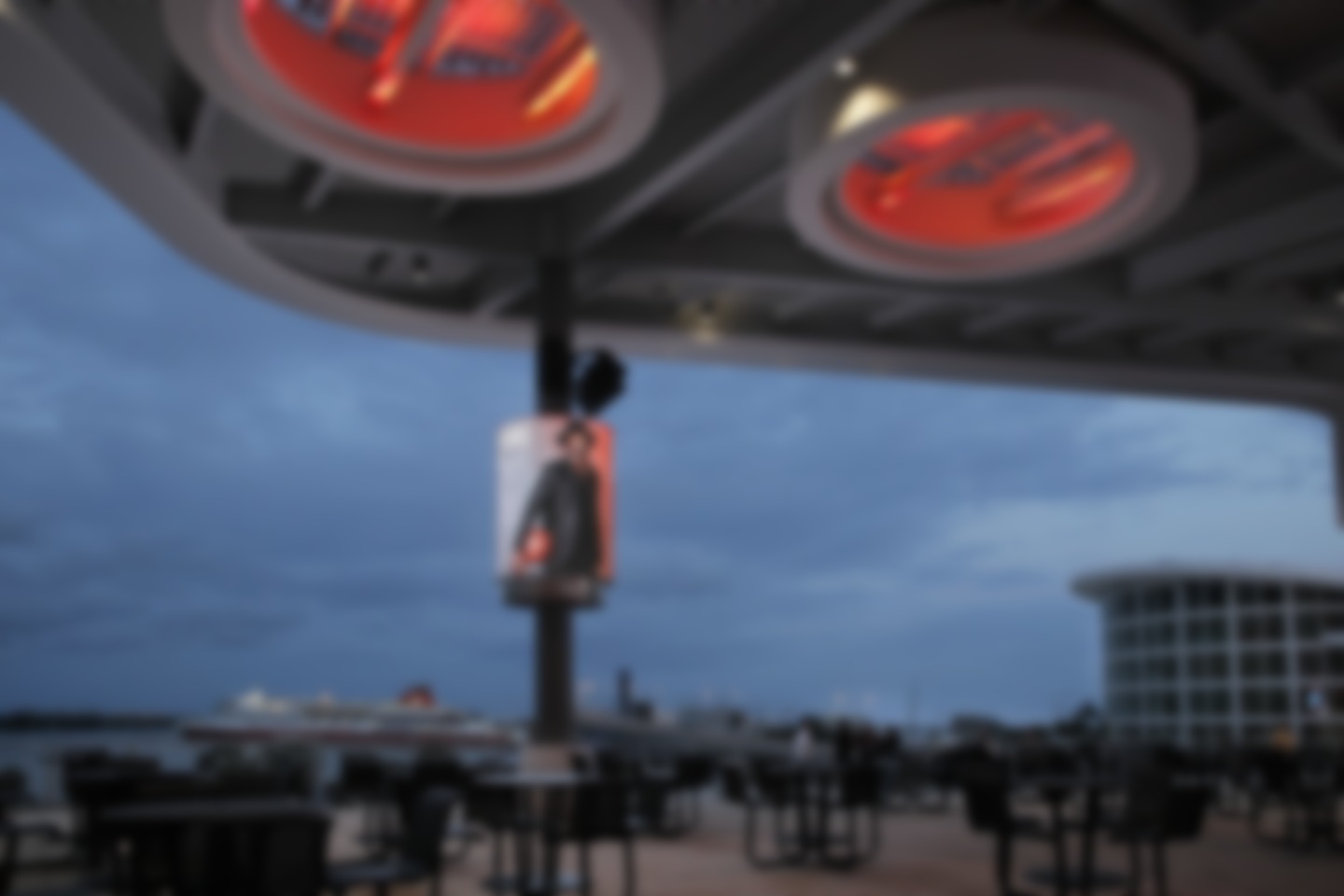 DSE 2016 Booth Field Guide: NanoLumens - Recent curved screen installation at American Airlines Arena, Miami