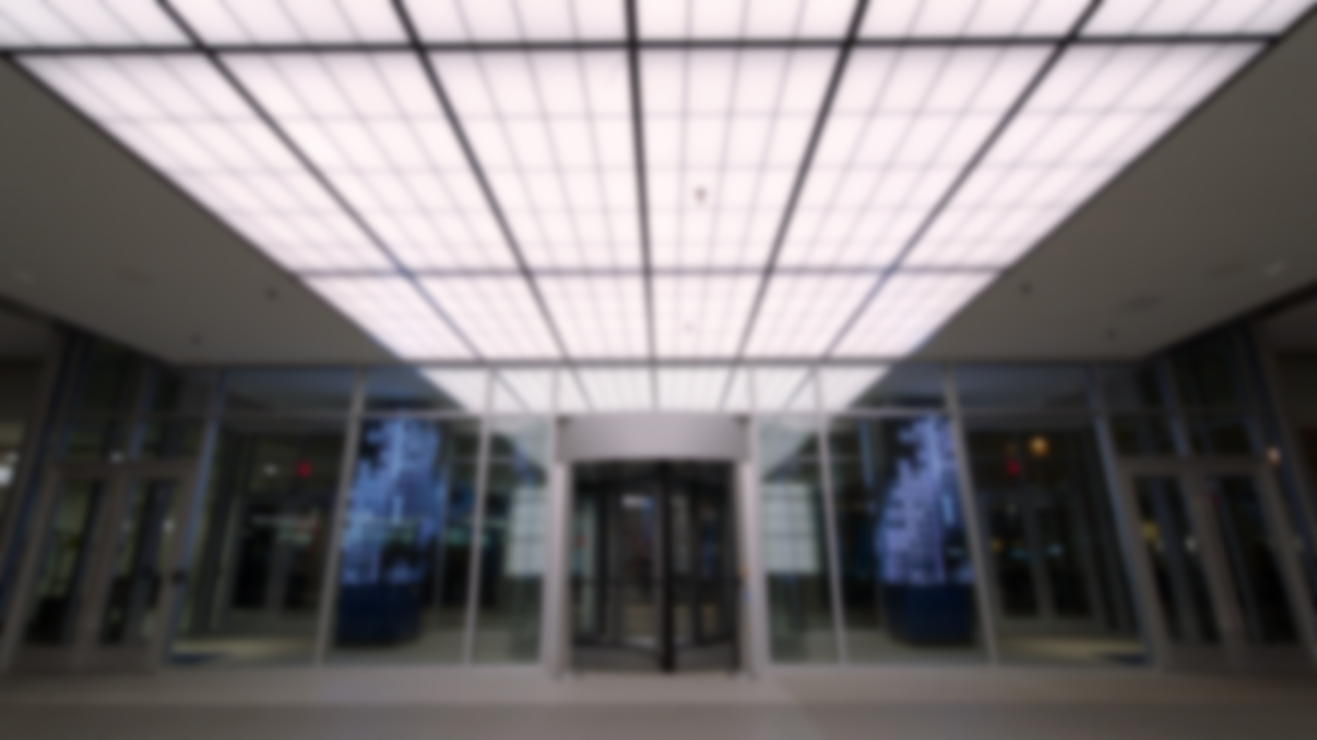 Reno’d Dallas Hotel Adds Big Pair Of LED Art Columns To Entry