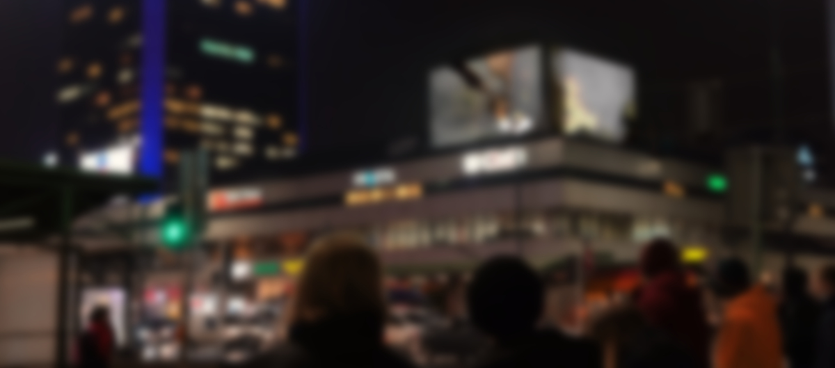 Real-Time Virtual Smog Visualizes Air Quality On Warsaw Billboard